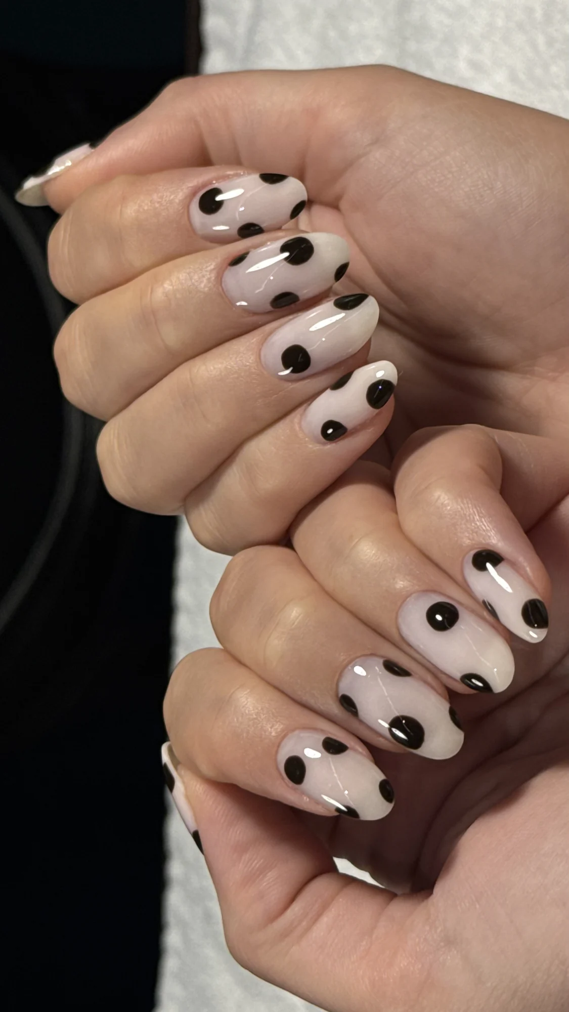 Polka-dot detail.